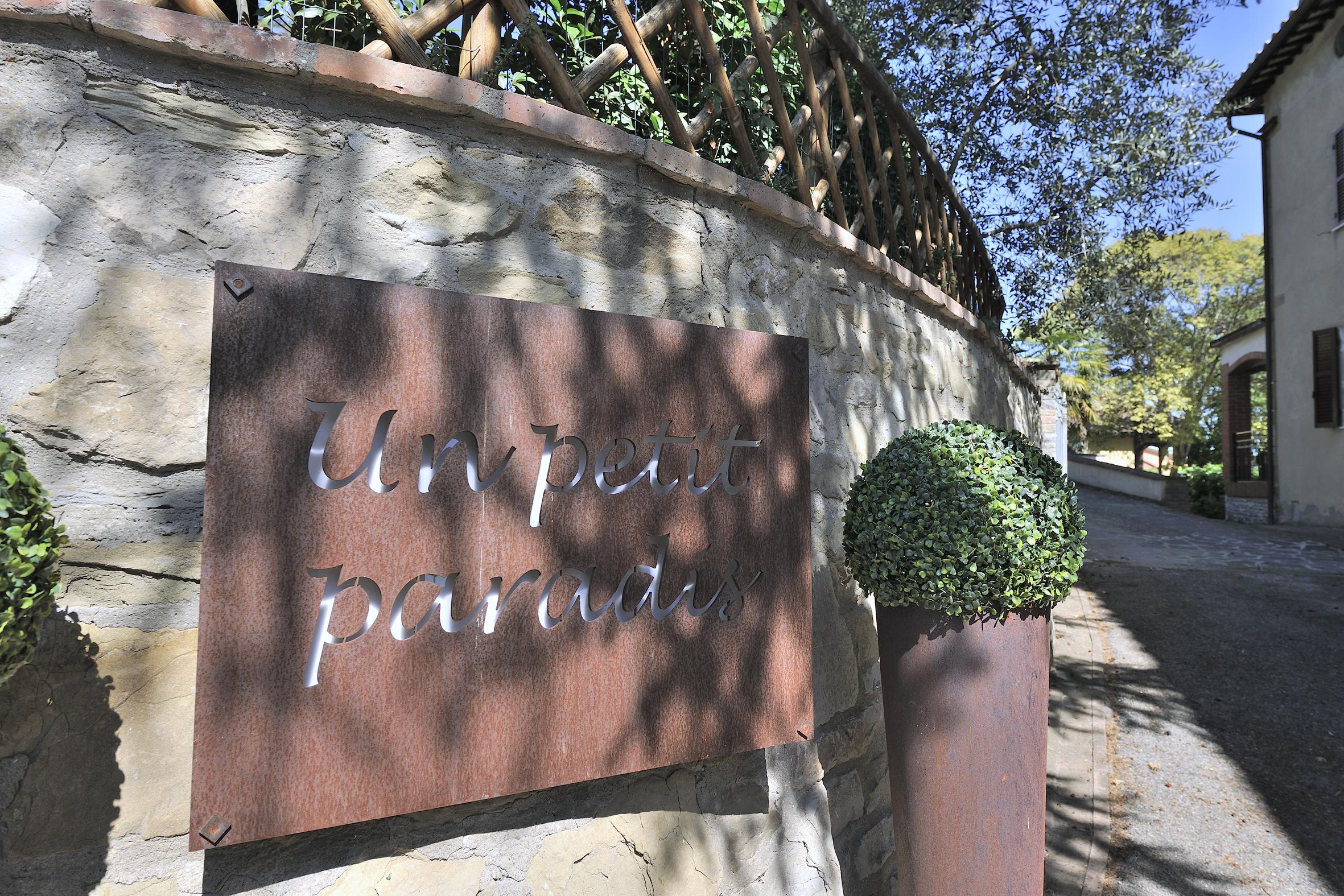 Un Petit Paradis Castiglione Della Valle Exterior photo